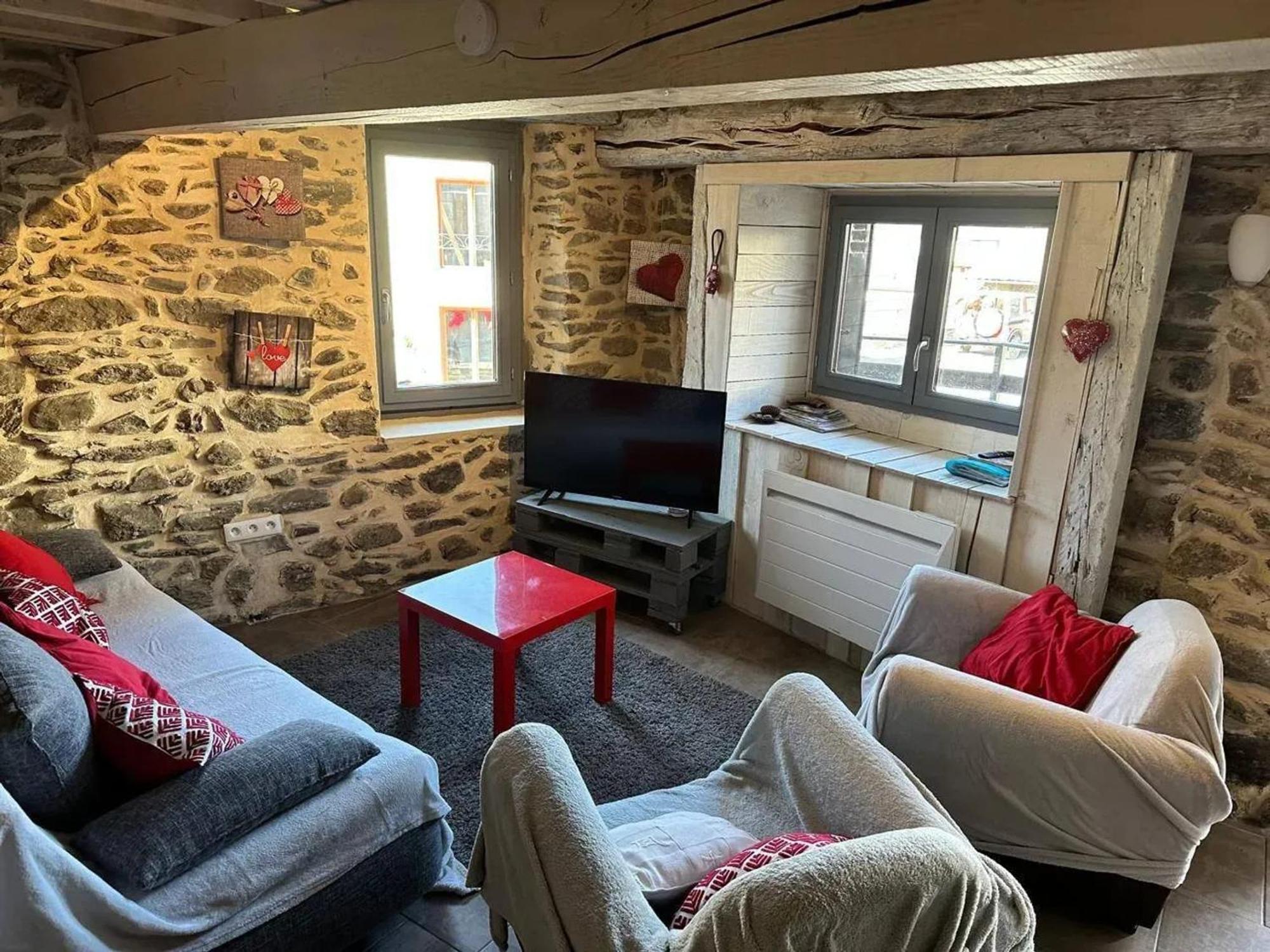 Chalet Confortable A Ascou Avec Vue Sur La Montagne מראה חיצוני תמונה