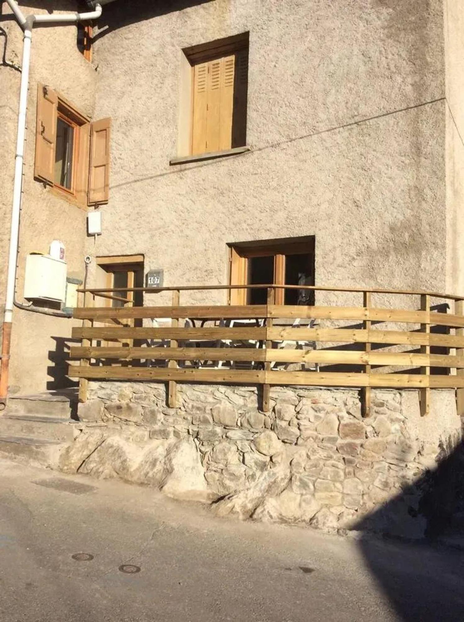 Chalet Confortable A Ascou Avec Vue Sur La Montagne מראה חיצוני תמונה